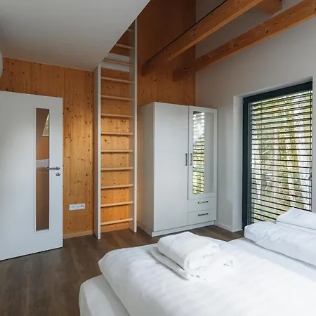 Rezidence U Hajenky 434 Apartament *